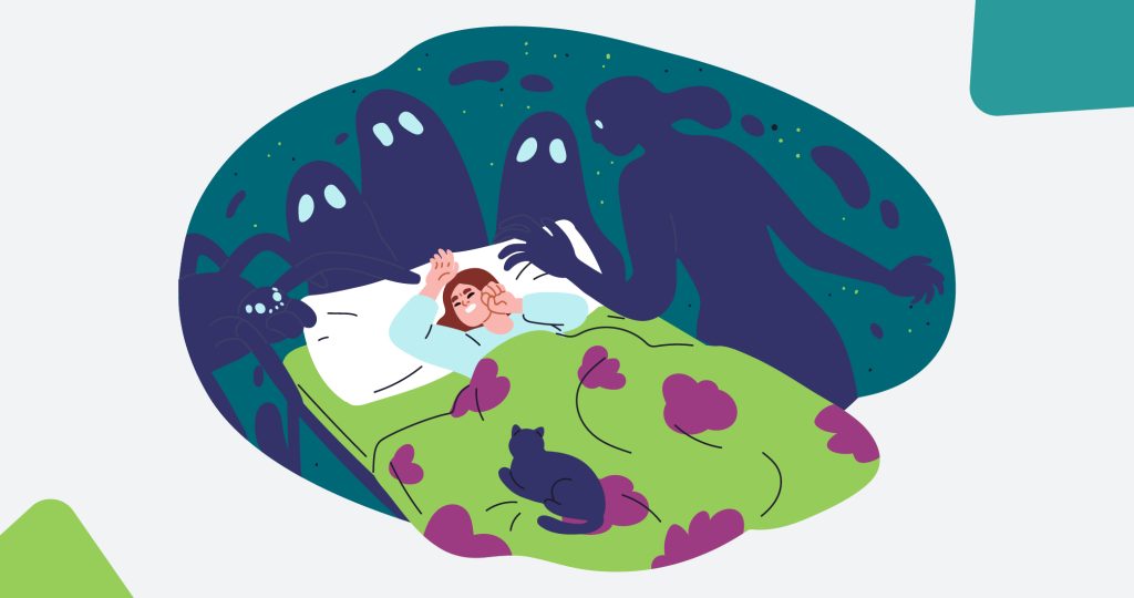 Ilustración de una joven durmiendo en su cama rodeada de sombras de pesadillas y fantasmas, para hablar de cómo superar el insomnio.