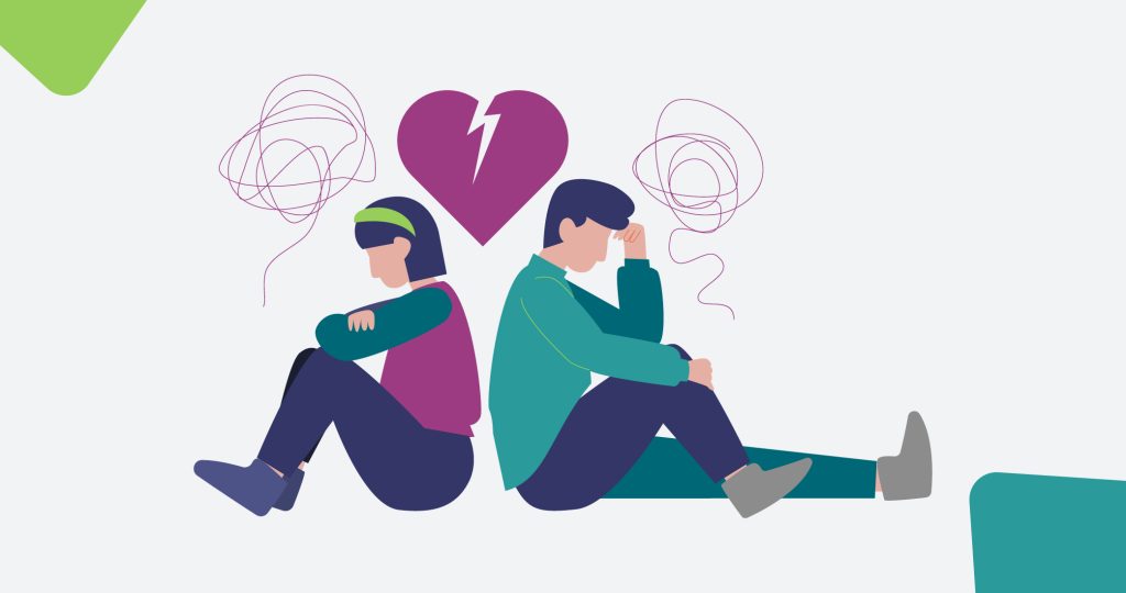 Ilustración de una pareja sentada de espaldas, cada miembro en sus pensamiento y separados por un corazón roto, para hablar sobre las relaciones tóxicas.